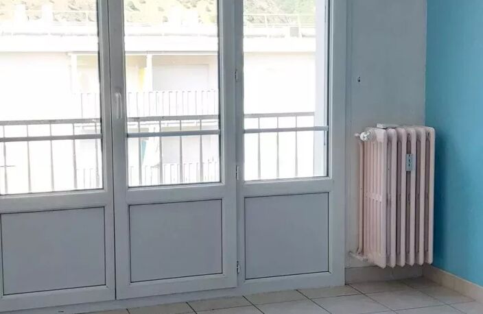 Appartement F4 avec cave et garage — photo 5