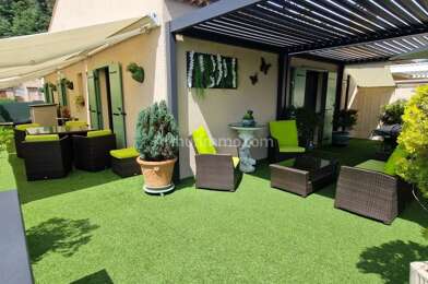 Appartement 4 pièces 330000 €