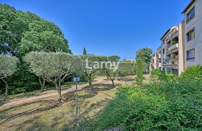 Appartement + Parking — photo 3