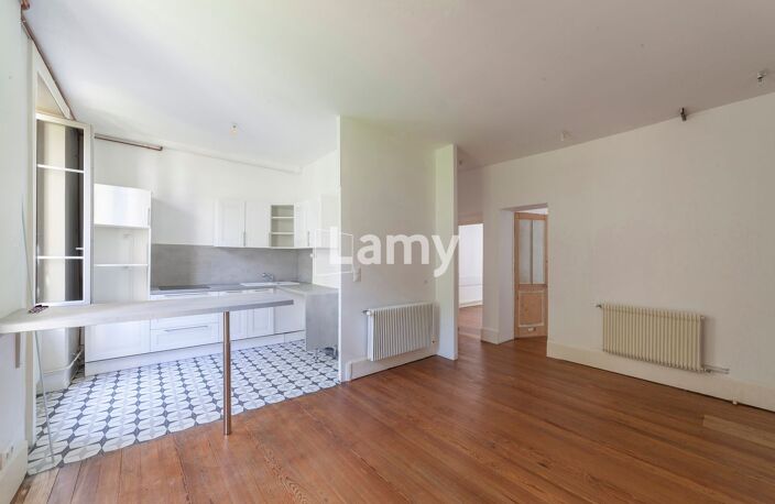 Appartement + cave + grenier + garage — photo 2