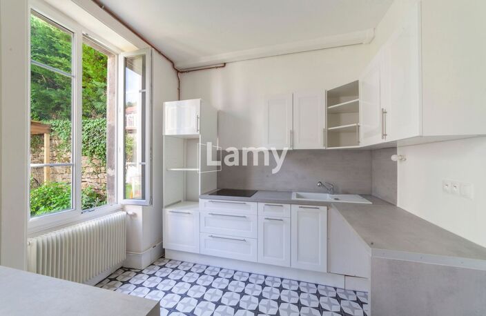 Appartement + cave + grenier + garage — photo 3