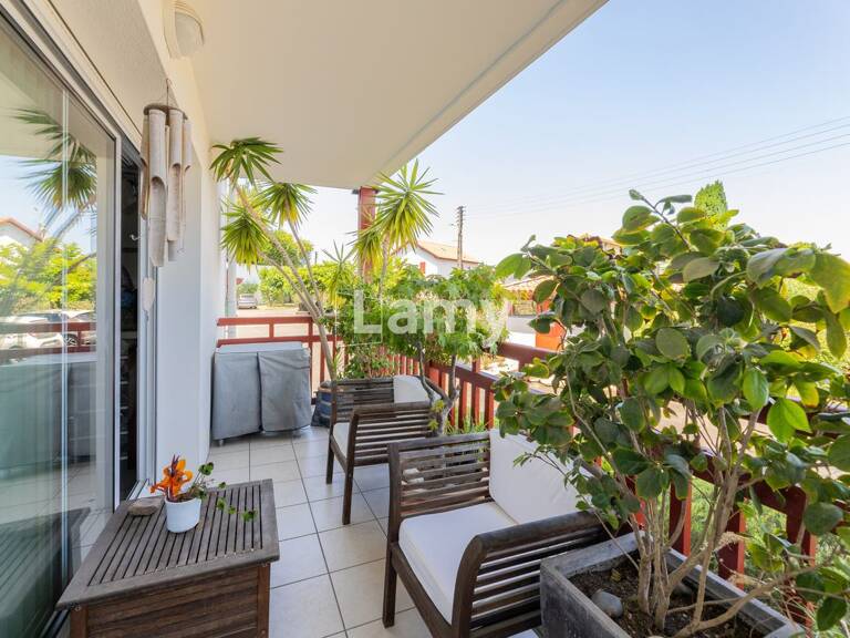ANGLET FLEURISTES - Studio avec terrasse, cave et  — photo 1