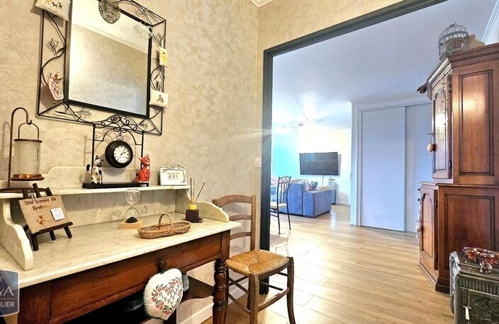 Vente appartement 4 pièces 90 m² Châteauroux (36000) — photo 3