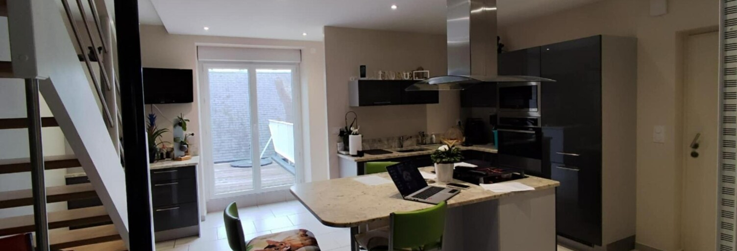 Immeuble  181 m² à vendre à Saint-Hilaire-du-Harcouët (50600)