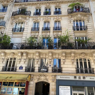 Appartement 4 pièces 483600 €