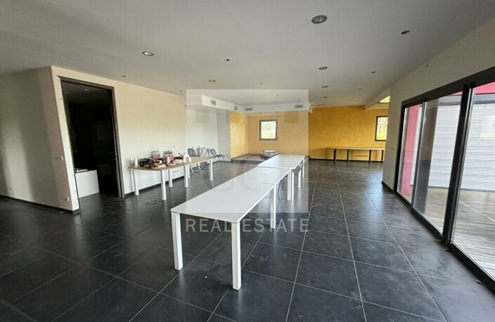 BUREAUX à LOUER — photo 3