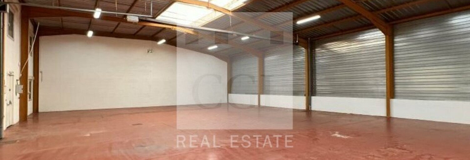 Commerce  744 m² à louer à Vénissieux (69200)