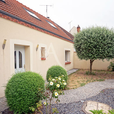 Maison 6 pièces 279775 €