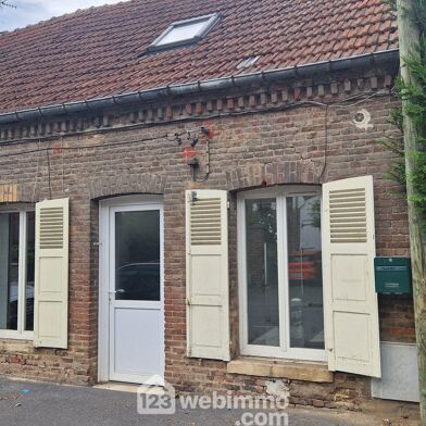 Maison 3 pièces 84700 €