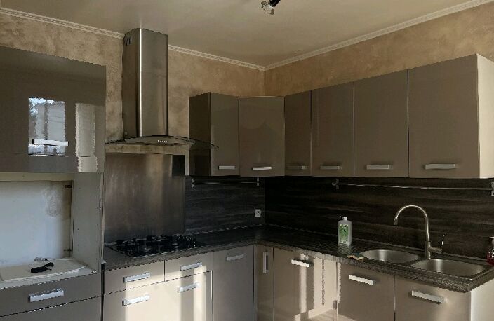 Vente maison 5 pièces 108 m² Bondy (93140) — photo 5