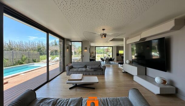 Villa / Maison 6 pièces  à vendre Montélimar 26200