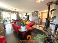 Villa — photo 2
