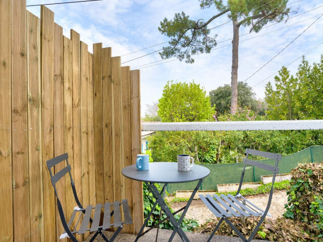 MAISON A RENOVER — photo du bien