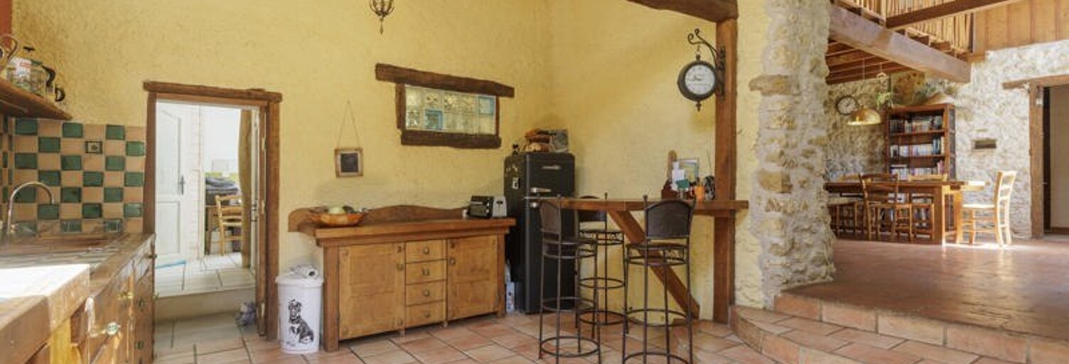 Maison 6 Pièces 217 m² à vendre à Le Carla-Bayle (09130)