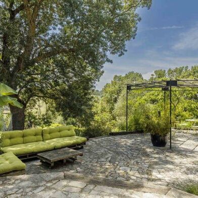 Maison 6 pièces 348870 €