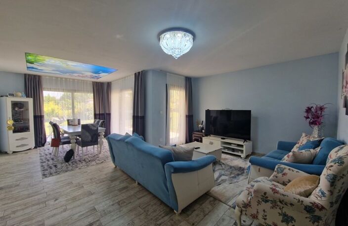 Contemporaine de 6 pièces principales — photo 3