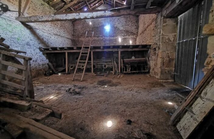 Grange de 1 pièces principales — photo 4