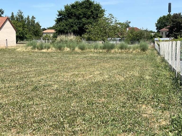Terrain à bâtir de 0 pièces principales — photo 1