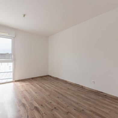 Appartement 3 pièces 180000 €