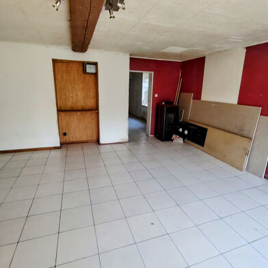 Maison 7 pièces 97200 €