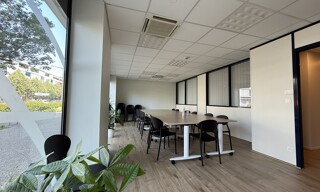 Commerce 14 Pièces 334 m² à louer à Échirolles (38130)