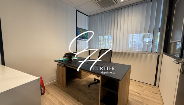 Local commercial 14 pièces  à louer Échirolles 38130