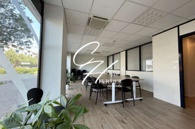 Commerce 14 pièces 5276 €