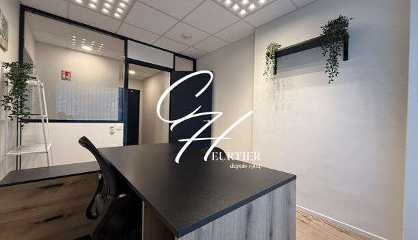 Local commercial 14 pièces  à louer Échirolles 38130