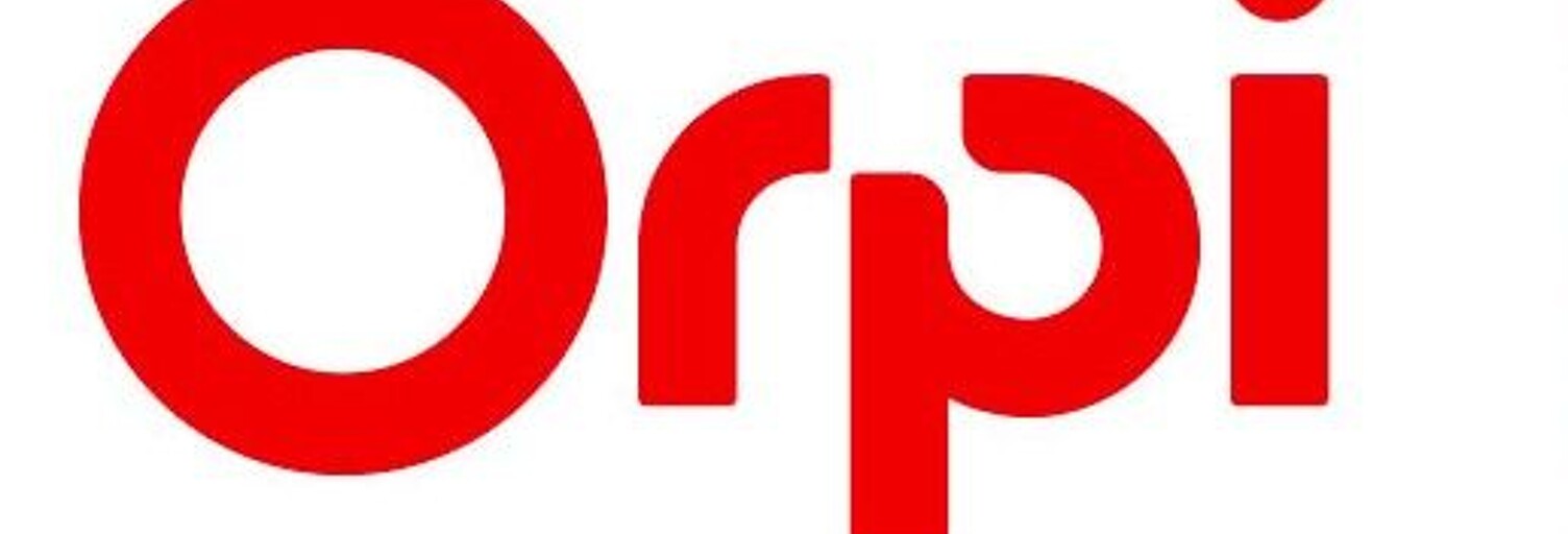 Terrain  1045 m² à vendre à Vallon-Pont-d'Arc (07150)