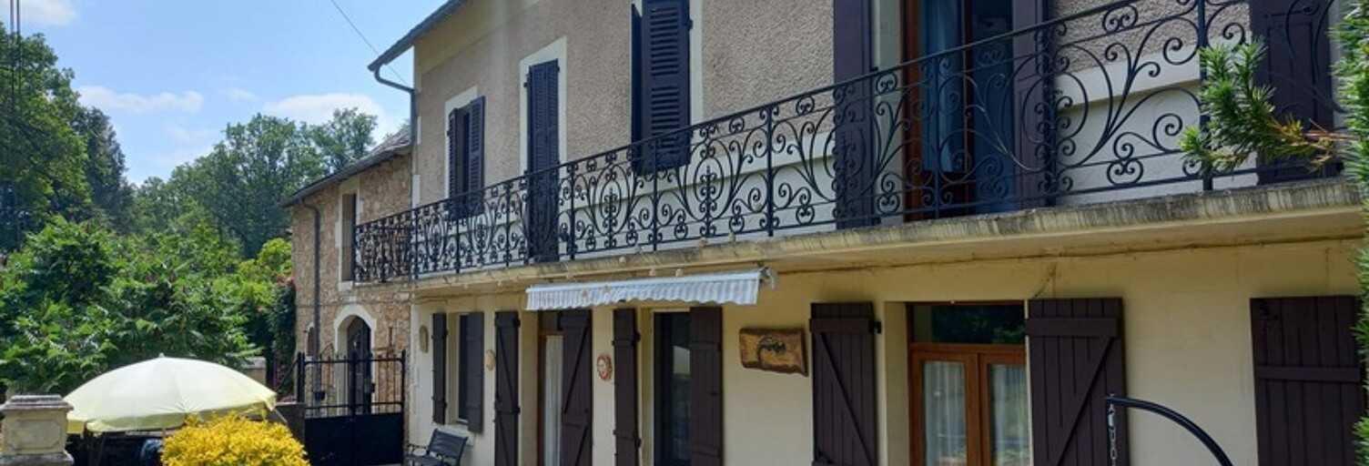 Maison 9 Pièces 220 m² à vendre à Villeneuve (12260)