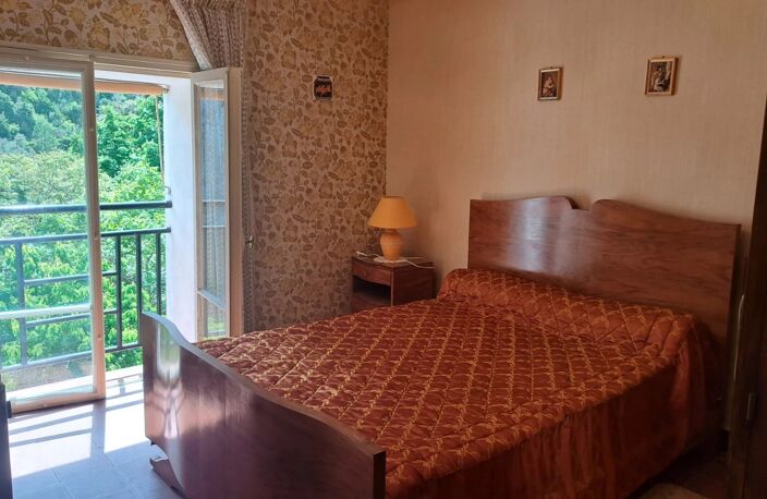 Maison de village avec caves — photo 5