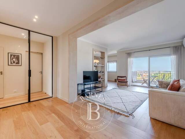 AIX-EN-PROVENCE CENTRE - APPARTEMENT 92 M2 - REFAIT À NEUF - 2 S — photo du bien