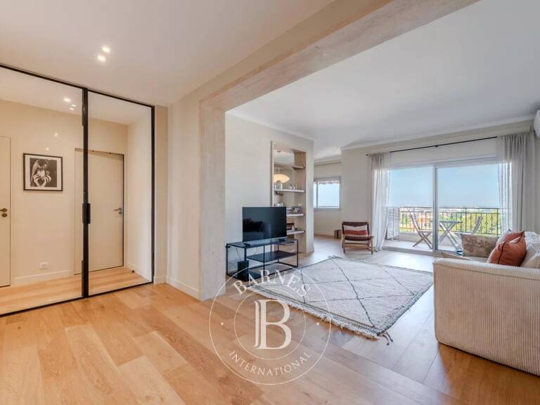 AIX-EN-PROVENCE CENTRE - APPARTEMENT 92 M2 - REFAIT À NEUF - 2 S — photo 1