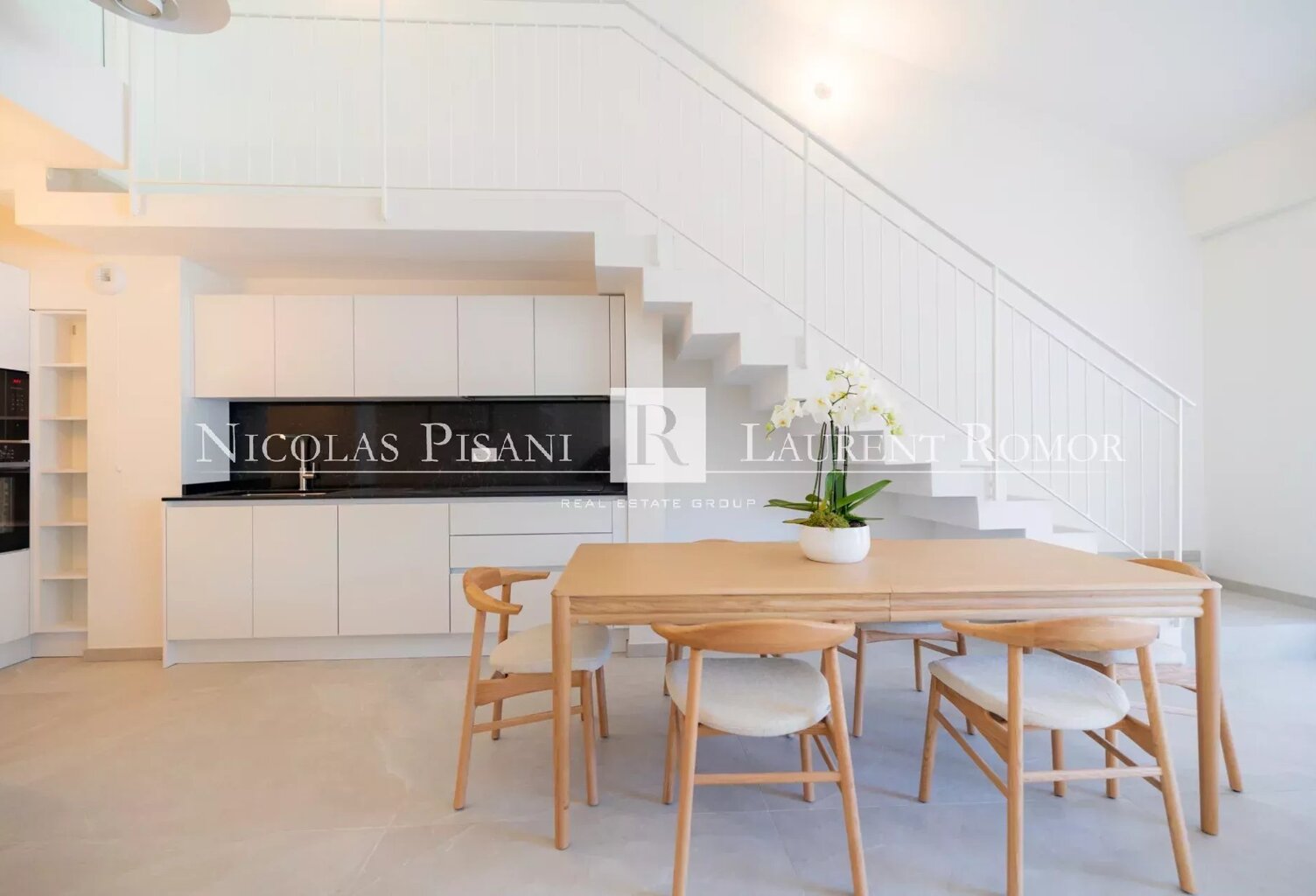 VENTE APPARTEMENT NICE LE PORT — photo 1