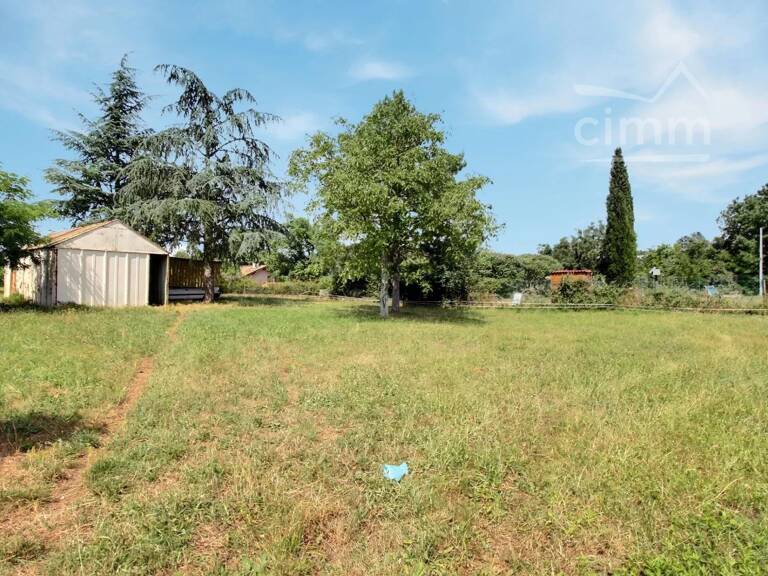 Terrain Constructible de 2 000 m² à CHANAS — photo 1
