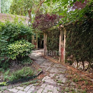 Maison 11 pièces 365000 €