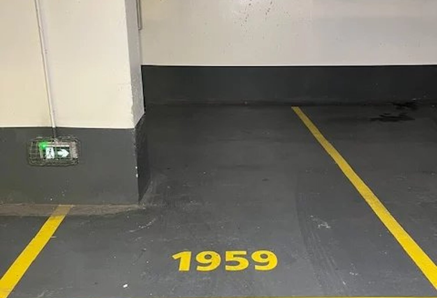 Parking - Toulouse - Saint-Georges — photo 1