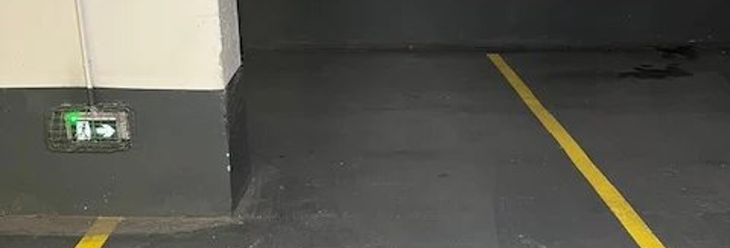 Garage   m² à louer à Toulouse (31000)