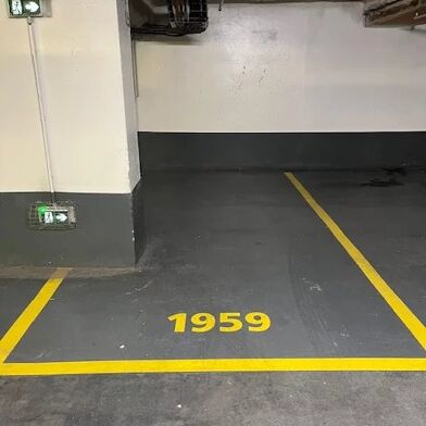 Garage  80 €