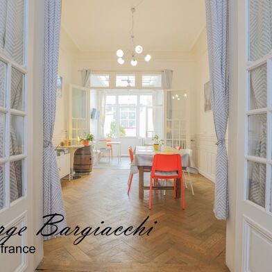 Immeuble  375000 €