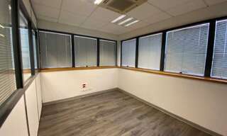 Bureau  362 m² à louer à Brest (29200)