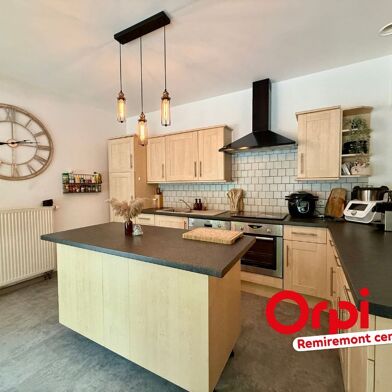 Appartement 4 pièces 160000 €