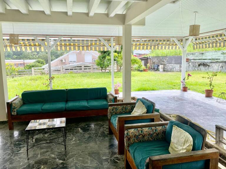 Fort De France : Villa 6 pièce(s) + appartements — photo 1