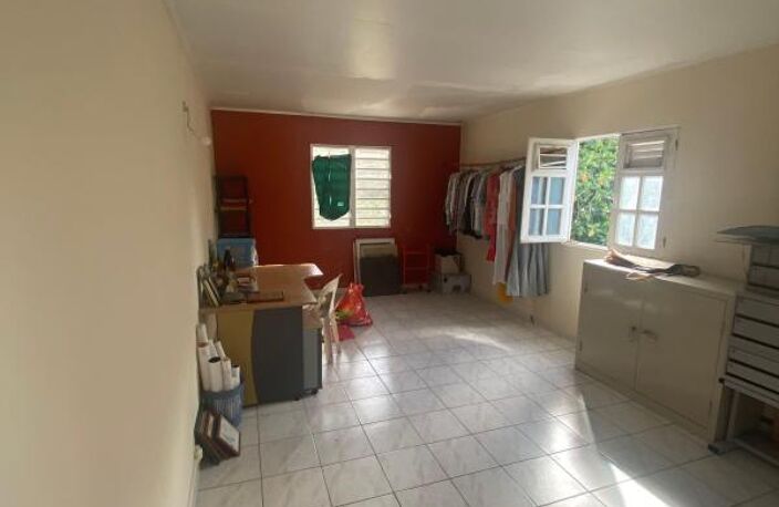 Fort De France : Villa 6 pièce(s) + appartements — photo 3