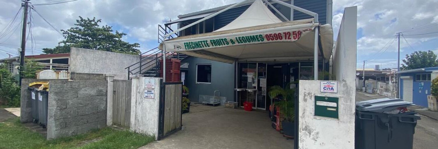 property.type.service   m² à vendre à Fort-de-France (97200)