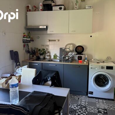 Immeuble  253950 €