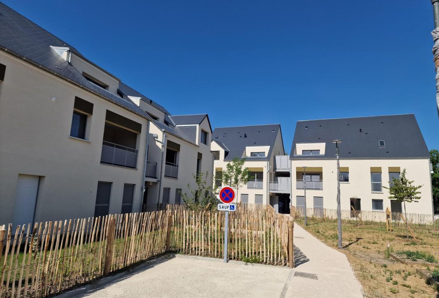 Appartement À Vendre — photo 1