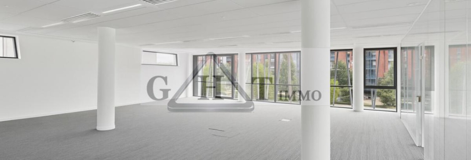 Bureau  823 m² à louer à Maisons-Alfort (94700)