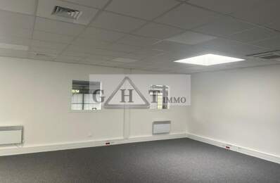 BUREAUX 250 M² A LOUER SAINT MAURICE — photo du bien