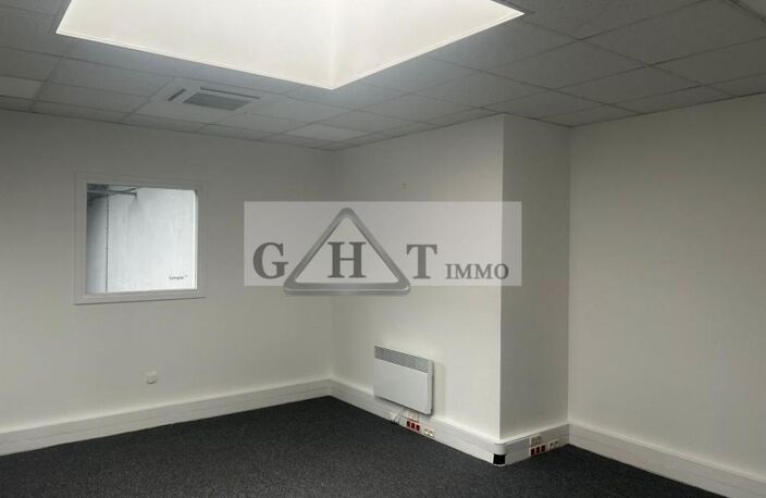 BUREAUX 250 M² A LOUER SAINT MAURICE — photo 4
